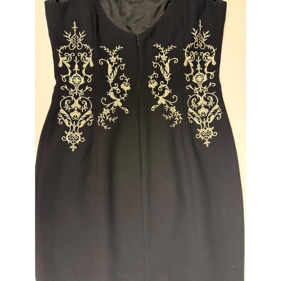 Black Embroidered Fitted Sheath Dress Spaghetti Beaded Straps 8 Cocktail Formal - Picture 8 of 10